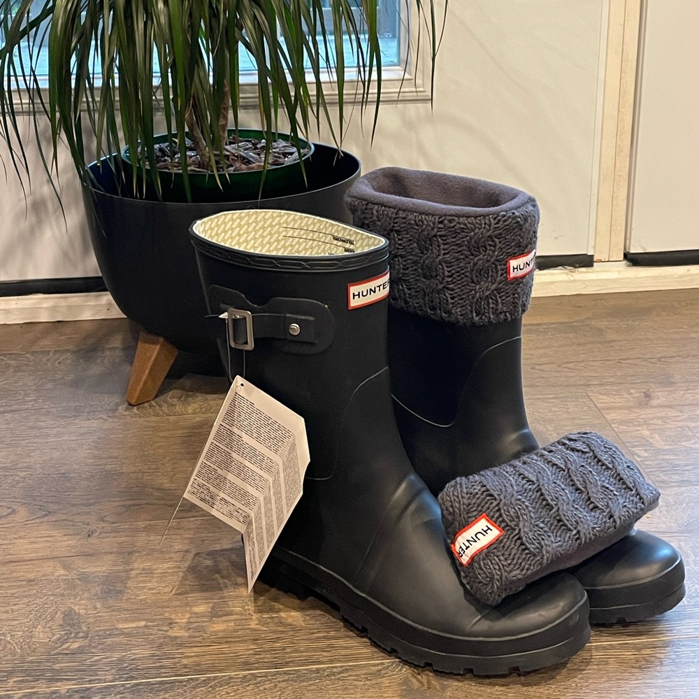 Hunter Original short boots Matte black $190 & Cable Knit Hunter socks $45.